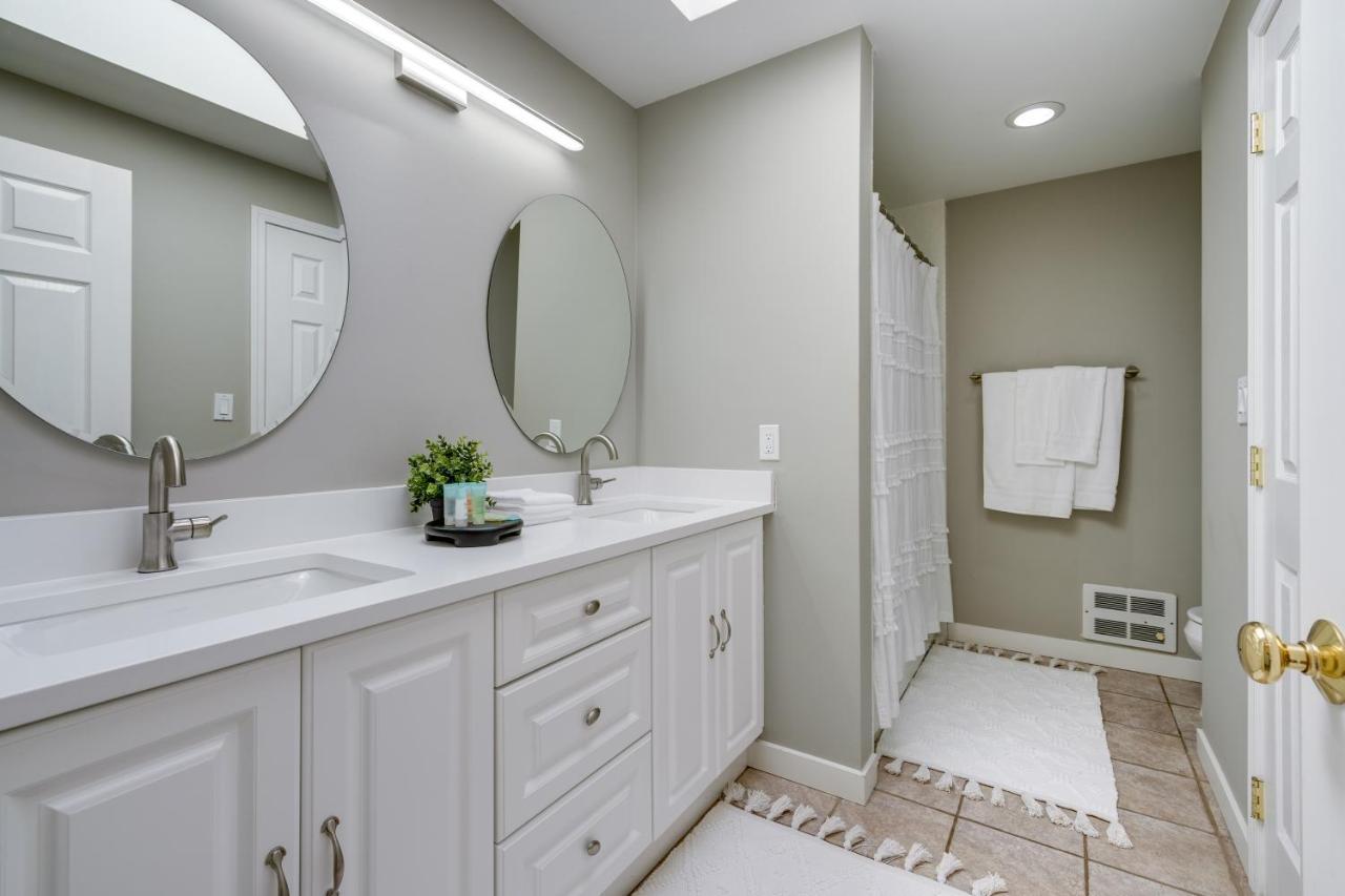 Modern Home 3 Miles To Woodinville Wine Country! Εξωτερικό φωτογραφία